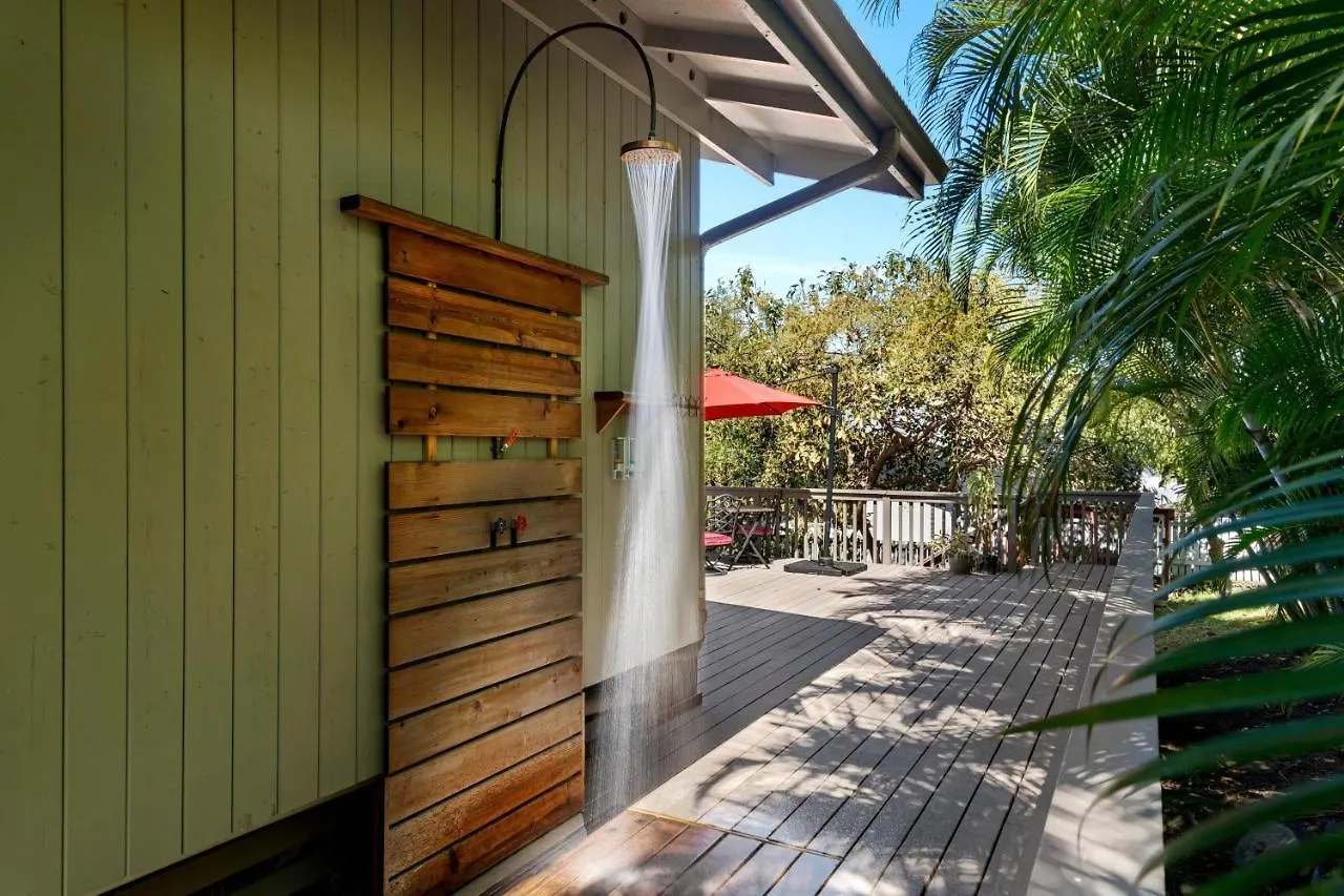 Halekii Sunset Beautiful 4 Bedroom Kealakekua Home 0*,